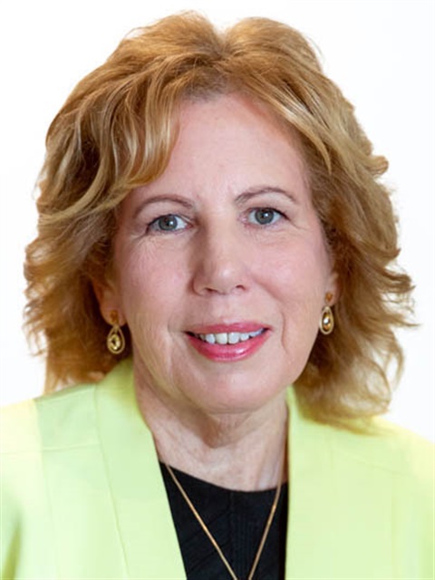 Tracey Huges