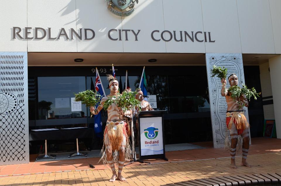 About Quandamooka Country - traditional dancers