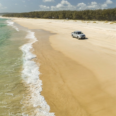 4WD on North Stradbroke Island beach
